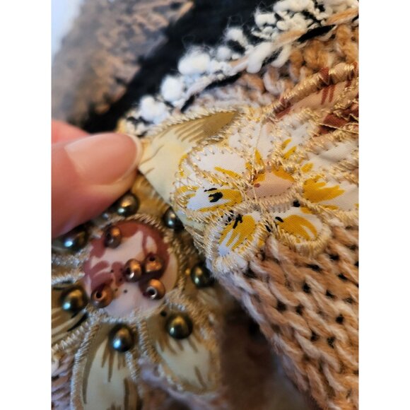 Vintage 80's Embroidered Beaded Popcorn Stitch Floral  Sweater 22 Cottage Glam - Picture 9 of 9